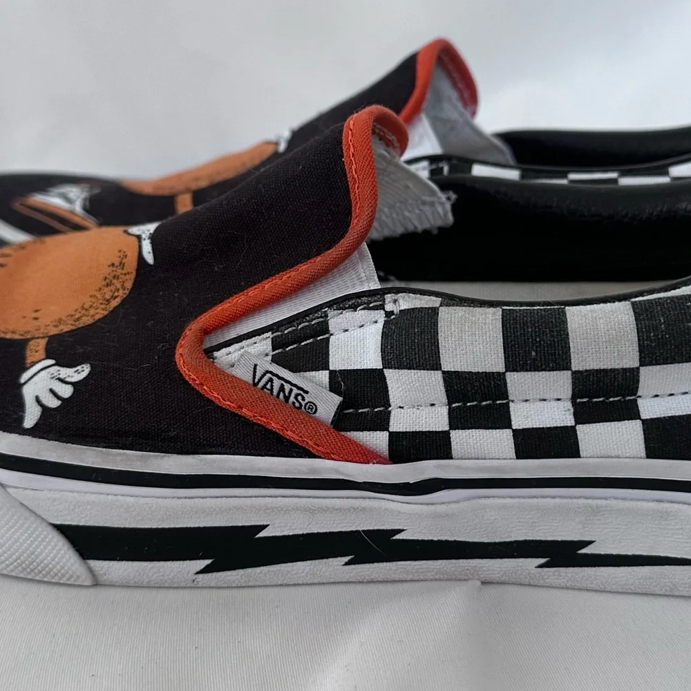 Vans Customized Black Slip-On Sneakers - Picture 5 of 9